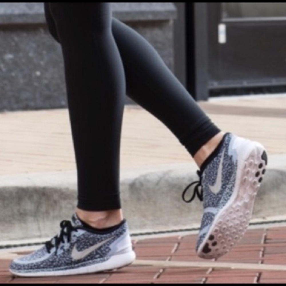Nike free 5.0 sneakers